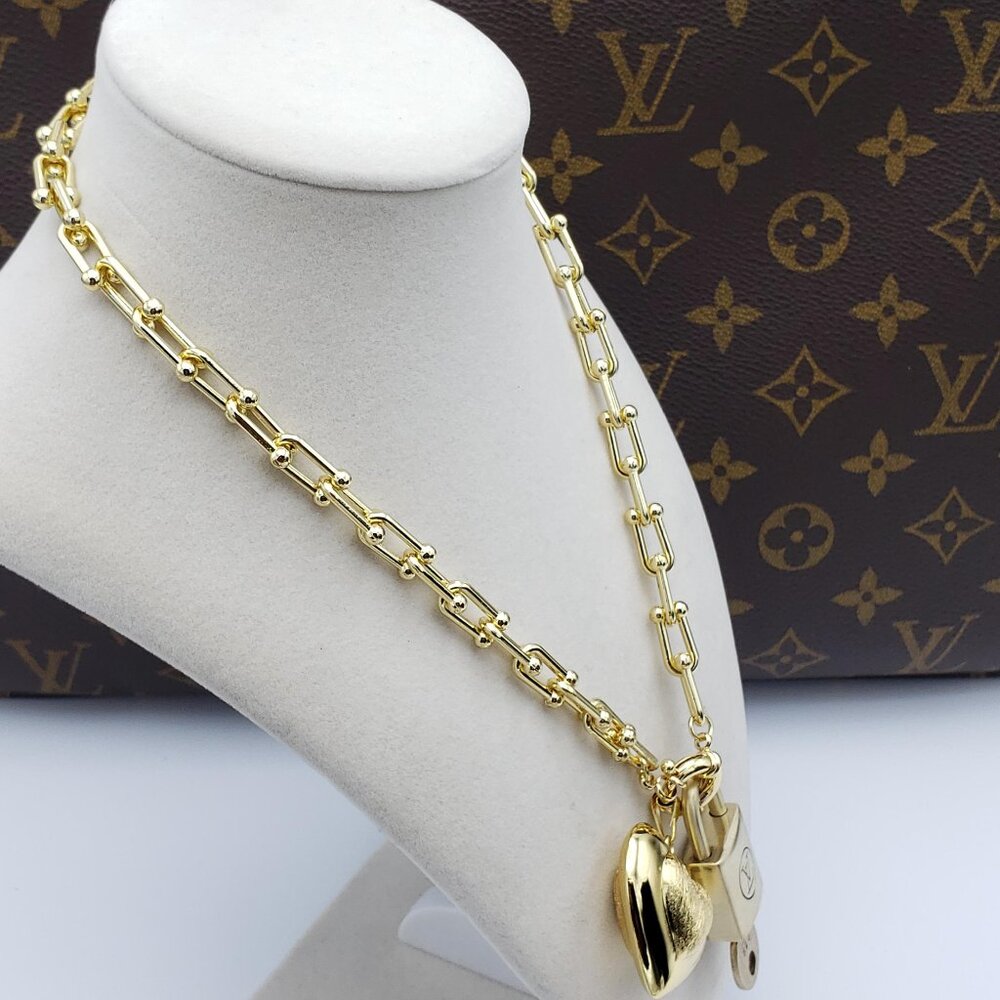 Authentic Louis Vuitton Gold Padlock with Unbranded 18k Gold Plated Necklace - Picture 3 of 10